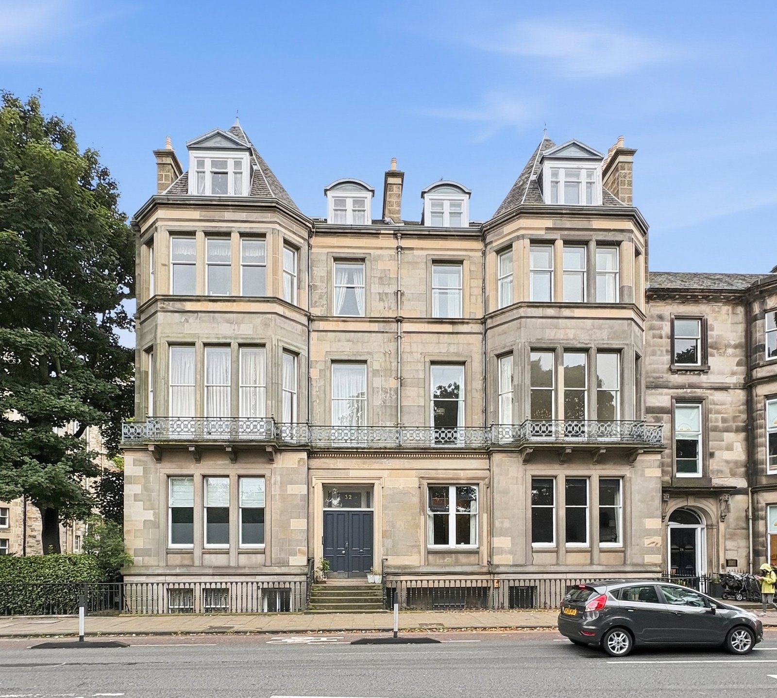 2B, 32 Palmerston Place, West End, Edinburgh, EH12