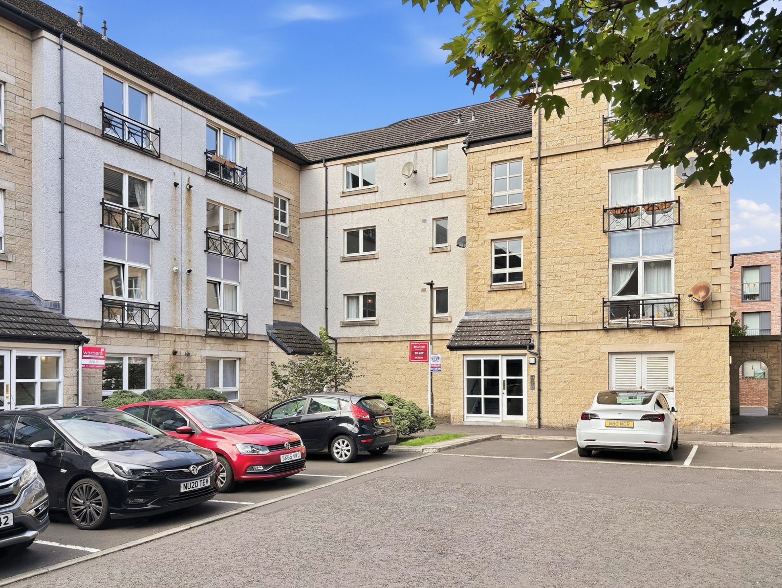 6/4 Cadiz Street, Leith, Edinburgh, EH6
